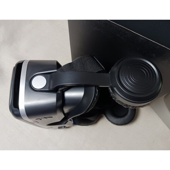 NWOT, VR Headset HD 3D Glasses, Compatible for 4.7-6 inch Smartphones - Picture 10 of 12